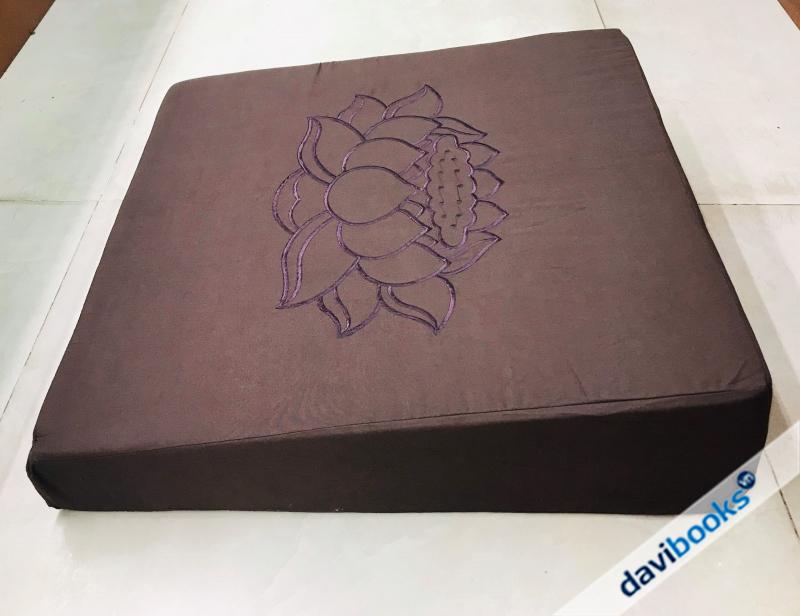 (ad4782) Tọa Cụ 47x47 Xéo